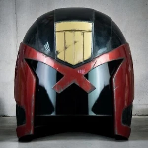 Wearable Judge Dredd Inspired Cosplay Helmet - Picture 1 of 5