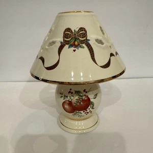 Lampada a candela Lenox Holiday tartan tea light 8,25" - Foto 1 di 4