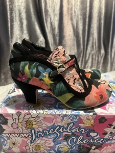 Tacones de barra en T florales Irregular Choice talla 5 - Imagen 1 de 11