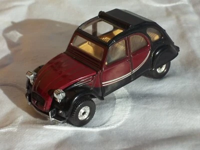 CORGI 'MADE IN GT BRITAIN' CITROEN 2CV6 VEDI DESCRIZIONE - Immagine 1 di 4