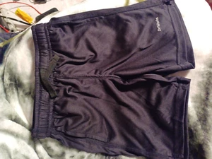 Nuevos pantalones cortos Athletic Works DriWorks Youth unisex talla M 8 negros - Imagen 1 de 3