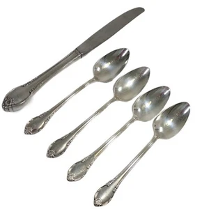 REMEMBRANCE One Tafelmesser vier Teelöffel 1847 Rogers Bros IS versilbert - Bild 1 von 2