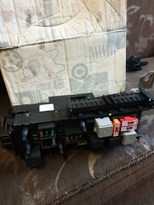 MERCEDES C-CLASS C200 CDI BLUE EFFICIENCY SE 2012 2L REAR FUSE BOX 5DK011022-22 - Picture 1 of 2