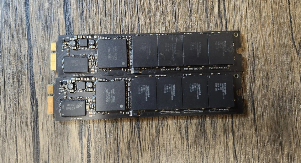 LOT OF 2 Apple SSD Toshiba 128GB DKK4Sz 655-1634B Tested Good  - Image 1 of 2