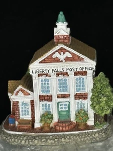 Liberty Falls & Villaggi Americani, Articoli: AH107, 100, 102, 121, 125, 126, 145 - Foto 1 di 24