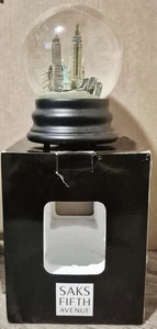 Saks Fifth Avenue New York Twin Towers Statue of Liberty Musical Snow Globe 6" - Picture 1 of 10