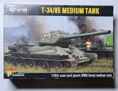 Acción de perno: tanque mediano soviético T-34/85 Foto 1 de 2