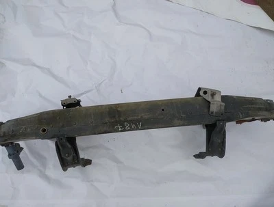  Supporto paraurti anteriore Daewoo Musso DE1377454-66 - Immagine 1 di 4