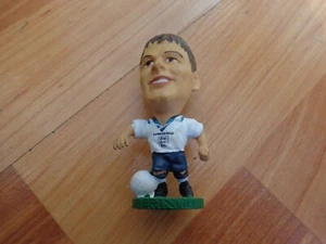 FIGURA DE FÚTBOL CORINTHIAN HEADLINERS EURO 1996 PELUCHE SHERINGHAM INGLANDIA E06 - Imagen 1 de 1