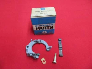 NOS Mopar # 2084304 for 1960-61-62 Turn Signal Switch Arm Repair Package - Picture 1 of 6