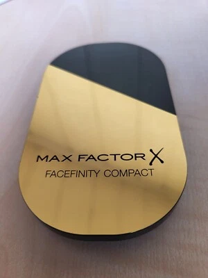 Max Factor Facefinity Compact Foundation  leere Dose zum Nachfüllen - Bild 1 von 3