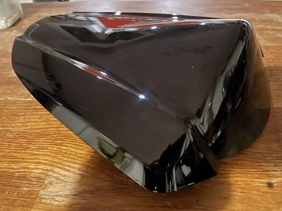 2007 - 2008 Suzuki GSXR 1000 подлинный OEM заднее сиденье Cowel в черный - Изображение 1 из 4