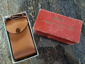 Vintage Mil-O Pocket Flash Gun With Case Untested As Is - Picture 1 of 6