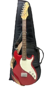 Line 6 Variax 300 Modeling Guitar - Red - Picture 1 of 16