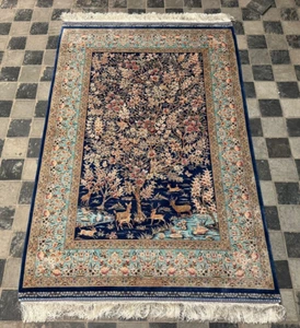 High Quality Silk Rug Wall Hanging Pictorial Rug Silk Carpet 146 x 98 cm - Picture 1 of 11