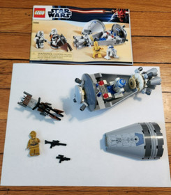 Lego Set 9490 Star Wars Droid Escape w/instructions. Missing storm troopers