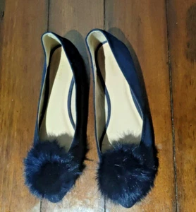 Old Navy Women's Genuine Suede Pompom Pointed Toe Ballet Flats Shoes Size 9 - Picture 1 of 11