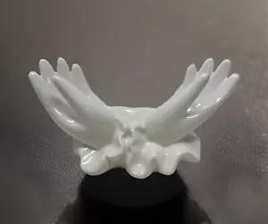 Vintage weiße Keramik Hände Figur Daumen hoch Karten Ring Seife Schmuck Schale Skulptur - Bild 1 von 18