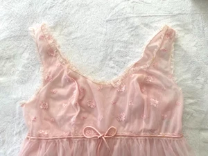 Vintage TRICOT hellrosa Dessous Spitze Vanity Fair EINHEITSGRÖSSE PASST DEN MEISTEN - Bild 1 von 2
