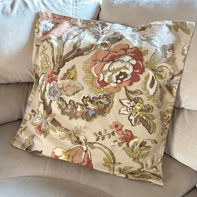 Lote de 3 fundas de almohada Pottery Barn Vanessa 24”x24” florales cuadradas granja Foto 1 de 4