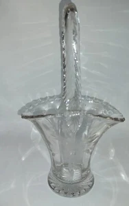 Vintage Duncan & Miller Clear Pressed Glass Flower Basket Etched with Daisy 10"  - Picture 1 of 6