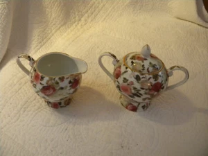 CALDO FREDDO Pink & White Roses Porcelain Sugar Bowl w/Lid & Creamer/EXCELLENT - Picture 1 of 7