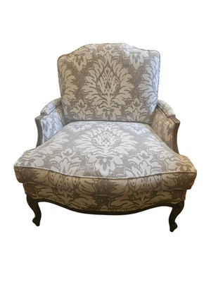 Ethan Allen Versailles Bergere Lounge Chair Living Room Armchair Damask Print A - Image 1 of 4