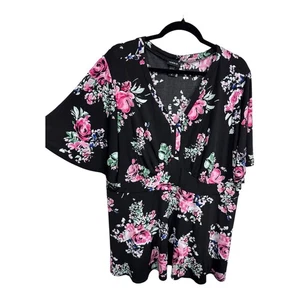 Torrid schwarz Blumen Surplice Kimono Kurzarm Schößchen Bluse Top Damen 4X - Bild 1 von 6