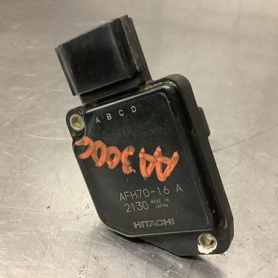 1999-2004 Nissan Frontier Xterra 3.3L Air Flow Meter 6 Cylinder OEM AFH70-16A Foto 1 de 3