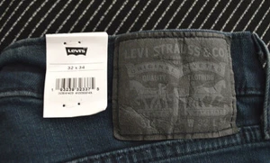 Levi's Men's Style 514 - 32" Waist by 34" Long - New with Tags - Picture 1 of 3