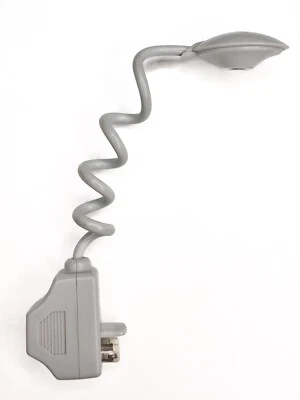 Luz de gusano Nyko para GBA para Nintendo GameBoy Advance Game Boy GRIS B Foto 1 de 3