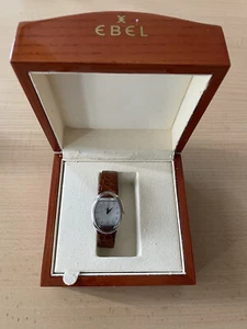 EBEL Satya Gold Mit Diamanten Perlmutt Zifferblatt Damenuhr - Bild 1 von 10