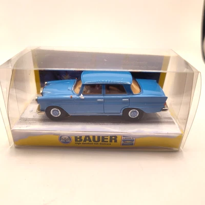 Coche Ranura Bauer Mercedes Benz 190D Edición Navidad 4479 Azul Hell HO Nuevo En Caja Foto 1 de 4