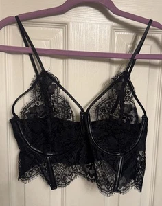🖤🖤Darque Black Faux Leather Lace Fringe Lingerie Bra Size Medium NWOT🖤🖤 - Picture 1 of 6