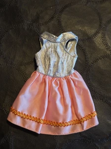 Vintage Barbie Sears Exclusive Glamour Group #1510 Dress Pink & Silver - Picture 1 of 11