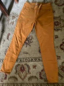 Old Navy Rockstar Jeans Mustard Yellow Super Skinny Mid Rise Bottoms Womens 6 - Picture 1 of 2