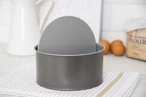 Baker & Salt 18cm 7 Inch Diameter Loose Based Deep Cake Tin Baking Pan Tray - Picture 1 of 5