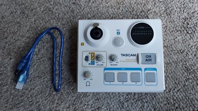 Tascam Ministudio Personal US-32 - Image 1 of 2