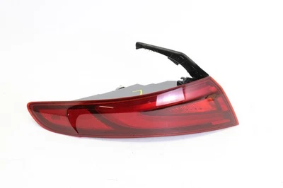 2017-2023 ALFA ROMEO GIULIA LUZ TRASERA IZQUIERDA EXTERIOR LUZ 20690108 OEM Foto 1 de 4