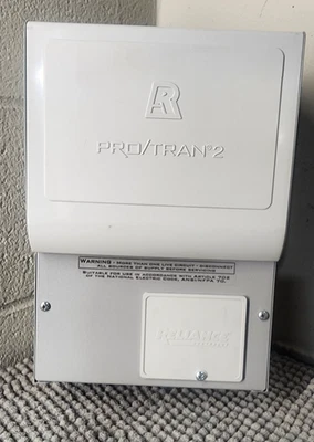 Interruptor de transferencia de generador portátil Reliance 306C1 interior ProTran 2 30A 125V Foto 1 de 4