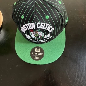 ULTRA GAME NBA Boston Celtics Black Green PINSTRIPE 1946 Logo Snapback Hat NWT - Picture 1 of 3