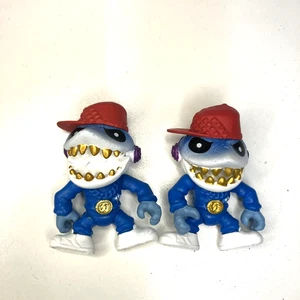 2 Stück Elch Schatz X Grandmaster Splash versunken Gold Piraten Figur - Bild 1 von 7