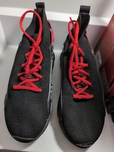 TM Will 5400 lbs Weight Securing System Black Love Sneakers Size 7 - Picture 1 of 21