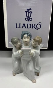 Lladro Retired Figurine #4542 Trio Angels Cherub Choir Singing Church Box Spain - Picture 1 of 10