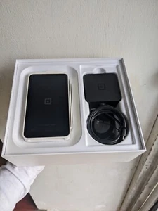 Square Terminal All-In-One Payment Machine - Picture 1 of 6