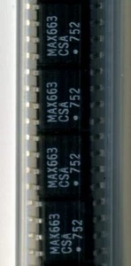 LOT DE 4 REGULATEURS MICROPOWER MAX663CSA - BOITIER SO8 - Imagen 1 de 1