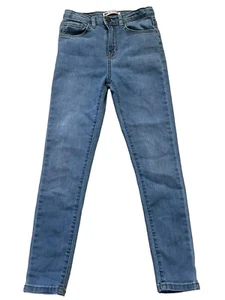 Girls Levi’s 720 High Rise Super Skinny Jeans Size 8 - Picture 1 of 5
