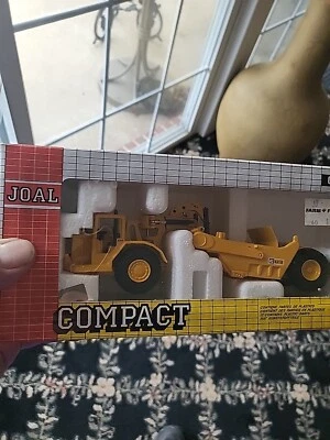 Caterpillar CAT 631D Joal 小巧型 219 压铸车轮拖拉机刮刀 1: 70 全新带盒 — 第 1/3 张图片