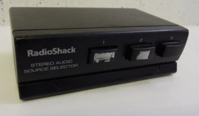 RadioShack Stereo Audio Source Control Center 2 Port 42-2112 - Image 1 of 4