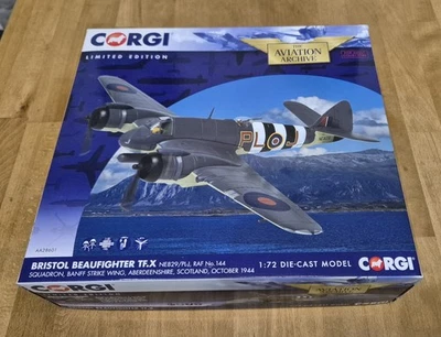 Corgi Bristol Beaufighter TF.X Diecast Squadron BANFF AA28601 1:72 1944 - Bild 1 von 4
